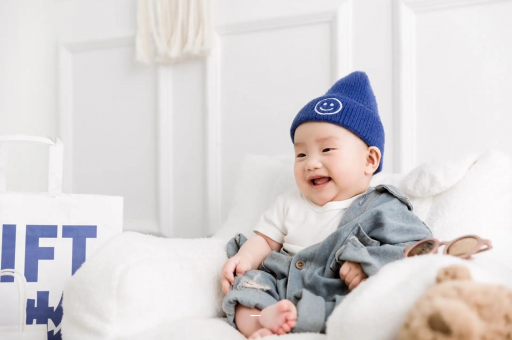 龙口八个月宝宝能吃榴莲吗